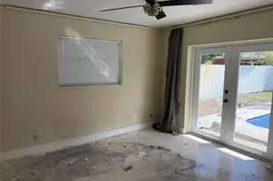 4560 NW 6th Ct, Plantation, FL 33317 - Photo 10