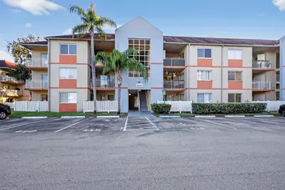 18840 NW 57th Avenue #302, Hialeah, FL 33015 - Photo 26