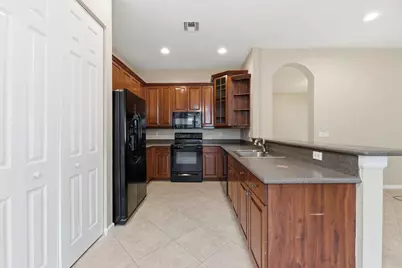 182 Palm Beach Plantation Boulevard, West Palm Beach, FL 33411 - Photo 4