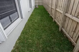 110 NW 6th Ave, Dania Beach, FL 33004 - Photo 10