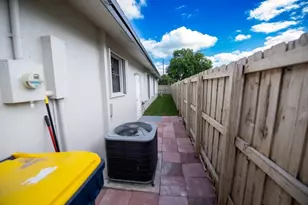 110 NW 6th Ave, Dania Beach, FL 33004 - Photo 8