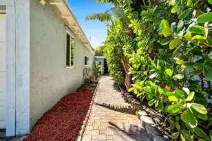 1413 SW 23rd Ave, Fort Lauderdale, FL 33312 - Photo 2