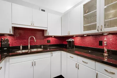 1940 NE 2nd Avenue #J218, Fort Lauderdale, FL 33305 - Photo 10