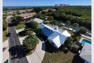 929 Jackson Way, Hutchinson Island, FL 34949 - Photo 2