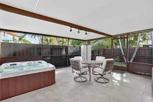 2124 NE 9th Ave, Wilton Manors, FL 33305 - Photo 24