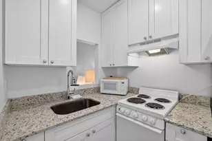 4228 N Ocean Dr, Fort Lauderdale, FL 33308 - Photo 12