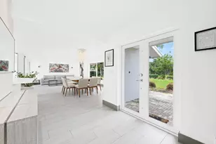 2711 Mayan Dr, Fort Lauderdale, FL 33316 - Photo 6