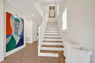 1733 NE 38th St, Oakland Park, FL 33334 - Photo 4