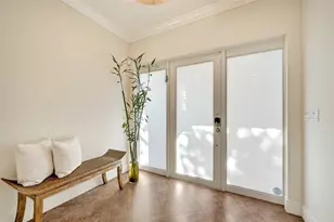 1733 NE 38th St, Oakland Park, FL 33334 - Photo 6