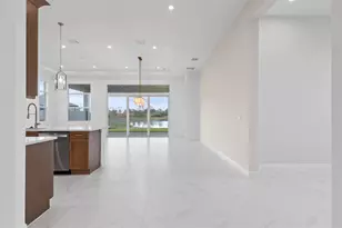 13623 SE Grovewood Dr, Port Saint Lucie, FL 34984 - Photo 4