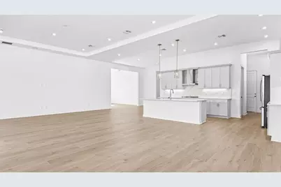 13814 SE Chantilly Trace, Port Saint Lucie, FL 34984 - Photo 6