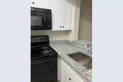 7027 W Sunrise Boulevard #7027, Plantation, FL 33313 - Photo 2