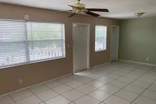 4169 SW 67th Ave, Davie, FL 33314 - Photo 4