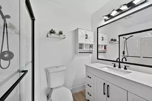 12541 SW 10th Ct, Davie, FL 33325 - Photo 10