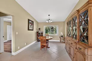 12541 SW 10th Ct, Davie, FL 33325 - Photo 8