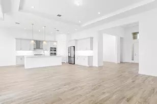 13670 SE Grovewood Dr, Port Saint Lucie, FL 34984 - Photo 12