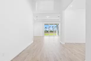 13670 SE Grovewood Dr, Port Saint Lucie, FL 34984 - Photo 4