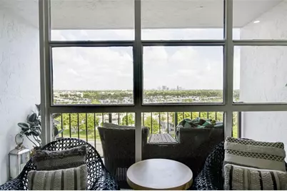 600 Parkview Drive #1029, Hallandale Beach, FL 33009 - Photo 14