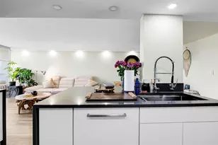 600 Parkview Dr, Hallandale Beach, FL 33009 - Photo 10