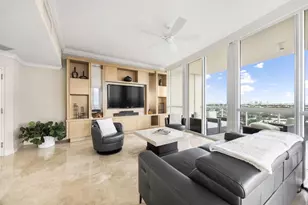 111 SE 8th Ave, Fort Lauderdale, FL 33301 - Photo 2