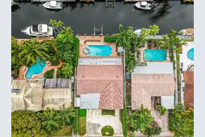 1700 SW 5th Court, Fort Lauderdale, FL 33312 - Photo 2