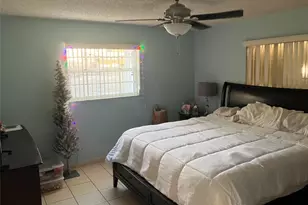 7960 NW 174th St, Hialeah, FL 33015 - Photo 8