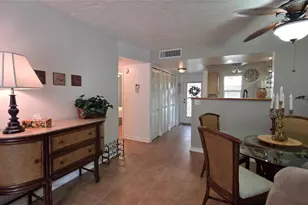 2801 Somerset Dr, Lauderdale Lakes, FL 33311 - Photo 12