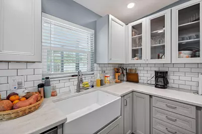 300 SW 25th Avenue, Fort Lauderdale, FL 33312 - Photo 16