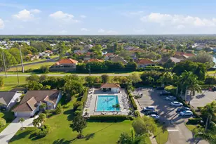 228 Fox Glen Dr Unit, Naples, FL 34104 - Photo 18