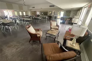 7228 W Oakridge Cir, Lake Worth, FL 33462 - Photo 32