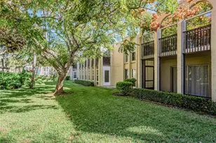 835 18th St, Vero Beach, FL 32960 - Photo 8