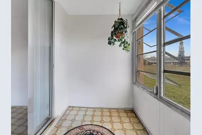 9041 Sunrise Lakes Boulevard #113, Sunrise, FL 33322 - Photo 22