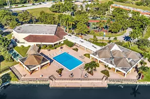 9041 Sunrise Lakes Blvd, Sunrise, FL 33322 - Photo 50