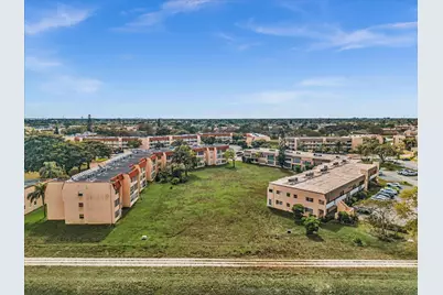 9041 Sunrise Lakes Boulevard #113, Sunrise, FL 33322 - Photo 36