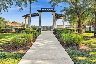 9041 Sunrise Lakes Blvd, Sunrise, FL 33322 - Photo 48