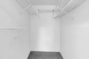 9041 Sunrise Lakes Blvd, Sunrise, FL 33322 - Photo 30