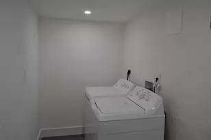 940 NW 8th Ave, Pompano Beach, FL 33060 - Photo 36