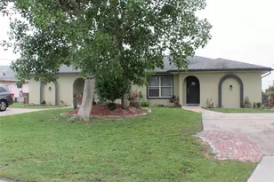 516 SE 4th Terrace, Cape Coral, FL 33990 - Photo 1