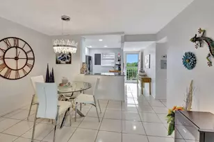 2615 NE 3rd Ct, Boynton Beach, FL 33435 - Photo 12