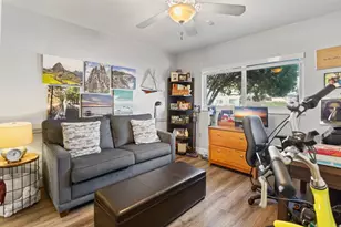 12286 NW 14th St, Pembroke Pines, FL 33026 - Photo 6