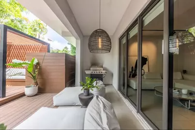 1635 SW 19th Terrace, Miami, FL 33145 - Photo 18