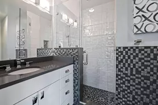 8 Portside Dr, Fort Lauderdale, FL 33316 - Photo 26