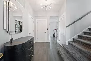 8 Portside Dr, Fort Lauderdale, FL 33316 - Photo 6