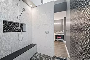 8 Portside Dr, Fort Lauderdale, FL 33316 - Photo 34