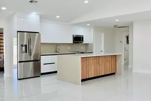 1117 SE 19th Terrace, Cape Coral, FL 33990 - Photo 1