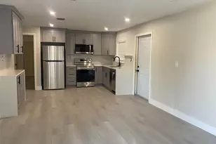 2717 SW 9th St, Fort Lauderdale, FL 33312 - Photo 2