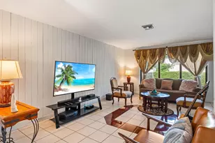 20335 NE 13th Ct, Miami, FL 33179 - Photo 18