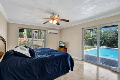 1240 SW 4th Avenue, Pompano Beach, FL 33060 - Photo 30