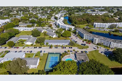 3028 Newport H, Deerfield Beach, FL 33442 - Photo 38