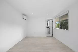 823 SW 27th St, Fort Lauderdale, FL 33315 - Photo 12